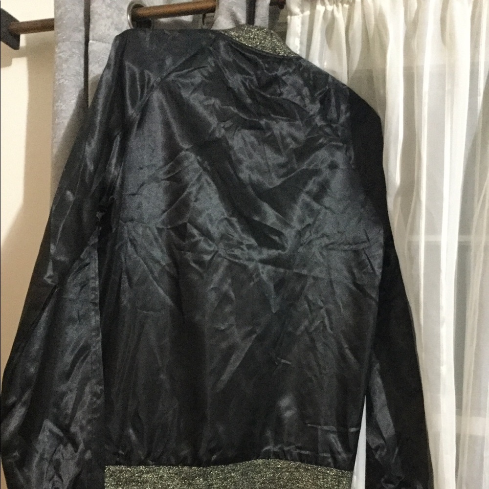 Jacket - Picture 4 of 4